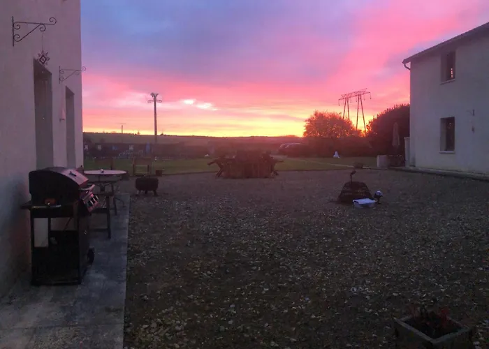 بيت للعطل Loire Escapes - Fuer Selbstversorger Auf Dem Lande In Frankreich - Ein Fri By Interhome Berrie